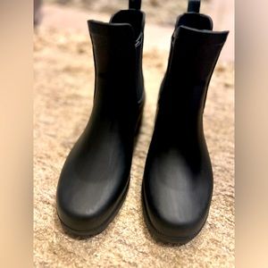 Eddie Bauer rain boots